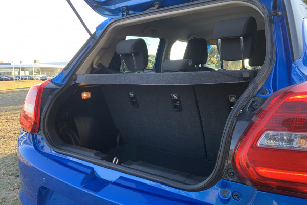 2023 Suzuki Swift AZ Series II GL Plus Hatch