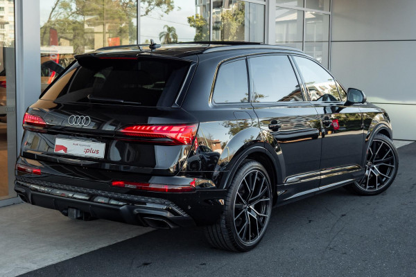 2024 MY25 Audi Q7 4M 55 TFSI S line SUV image 2