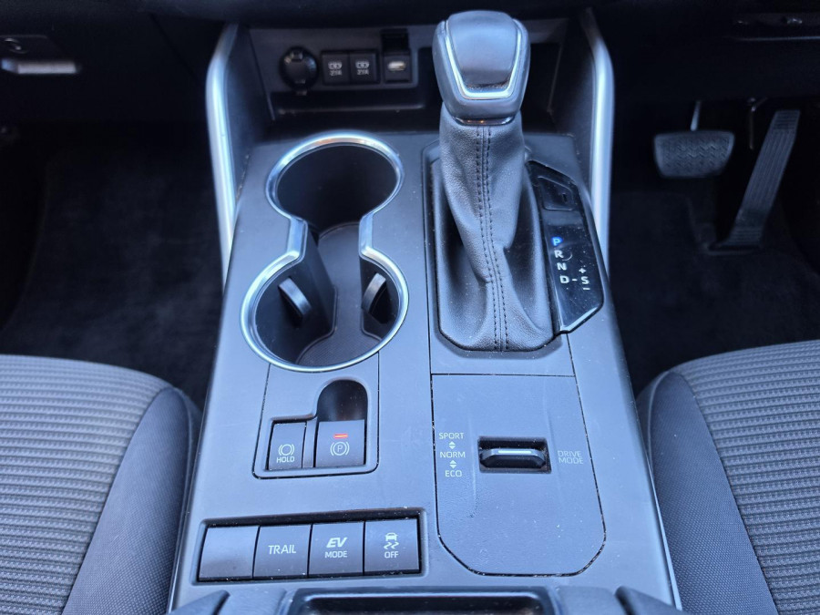2021 Toyota Kluger AXUH78R GX SUV Image 21