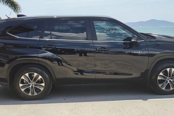 2023 Toyota Kluger AXUH78R GXL SUV Image 8
