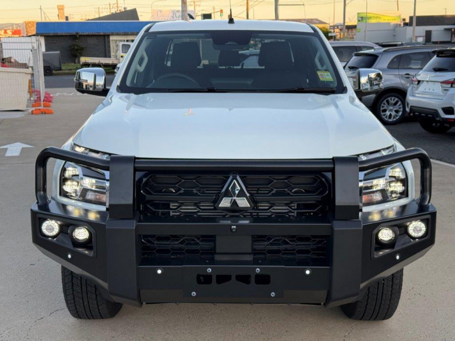2024 Mitsubishi Triton MV GLS Ute Image 9