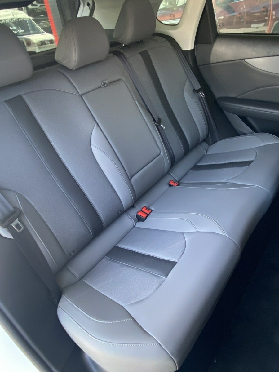 2025 MG MGS5 EV ZS3EM Essence 49 SUV Image 18