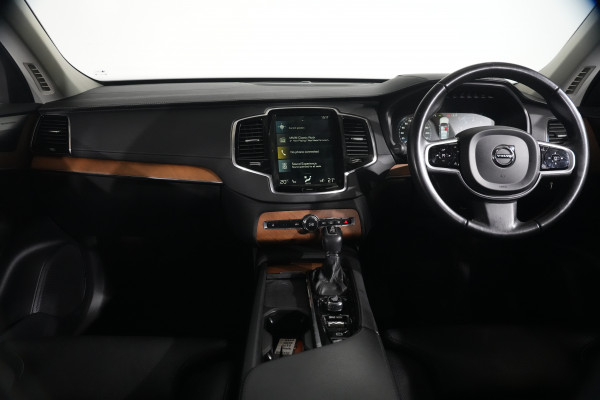 2021 Volvo XC90 L Series T6 Inscription SUV image 13