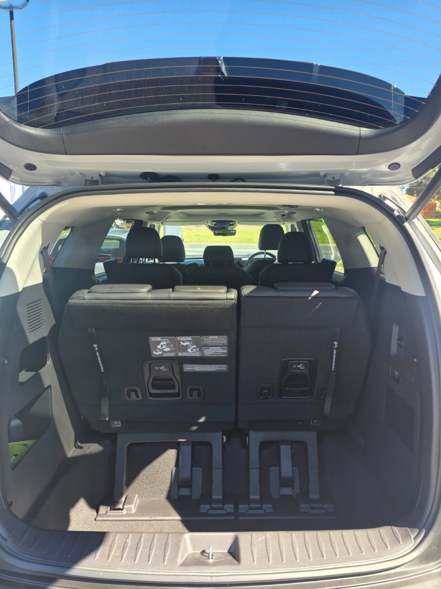 2025 Kia Carnival KA4 PE GT-Line People Mover Image 9