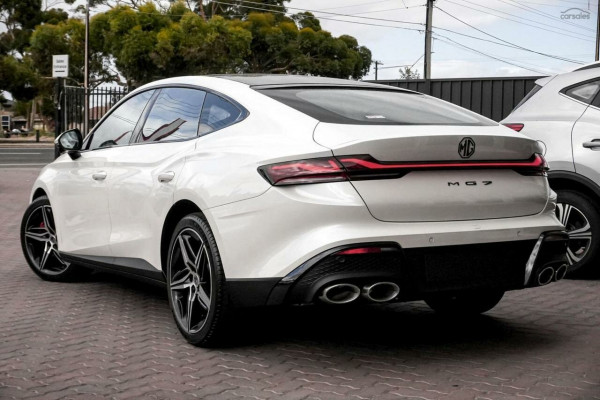 2026 MY25 MG MG7 IP42 Essence Sedan Image 4