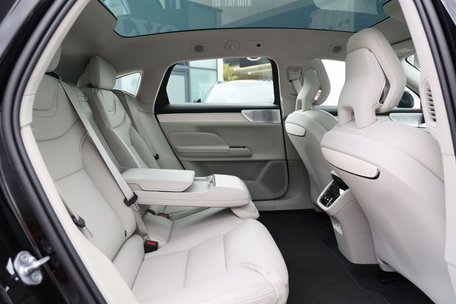 2026 Volvo ES90  Ultra Single Motor Sedan Image 24