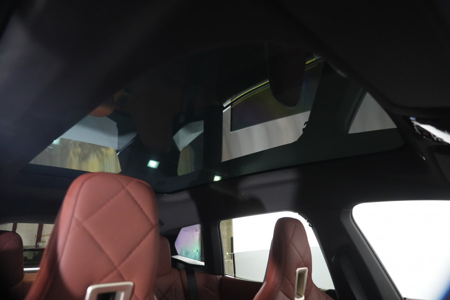 2022 BMW iX xDrive40 SUV Image 25