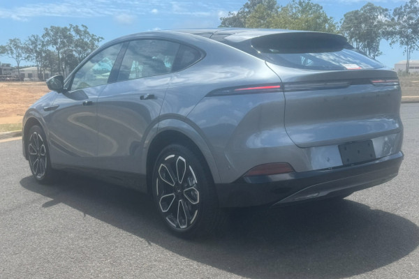 2026 XPeng G6  Long Range SUV Image 5