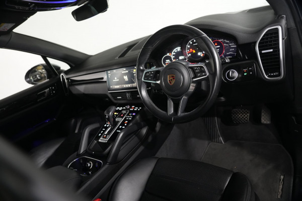 2023 Porsche Cayenne SUV