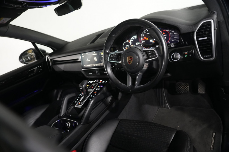 2023 Porsche Cayenne SUV