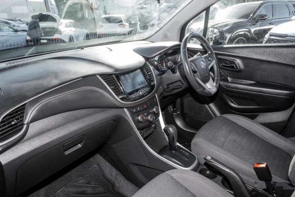 2018 MY19 Holden Trax TJ LS SUV Image 8