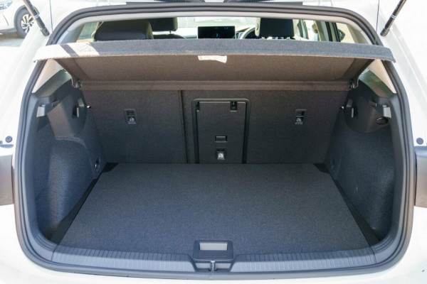 2026 Volkswagen Golf 8.5 110TSI Style Hatch Image 8