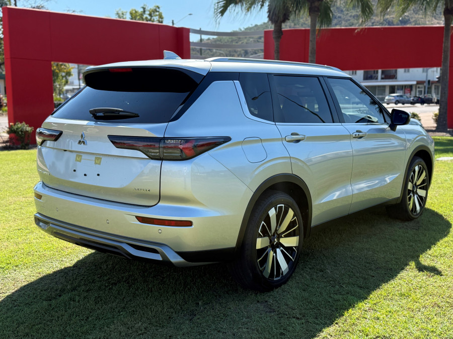 2025 Mitsubishi Outlander ZM Aspire SUV Image 6