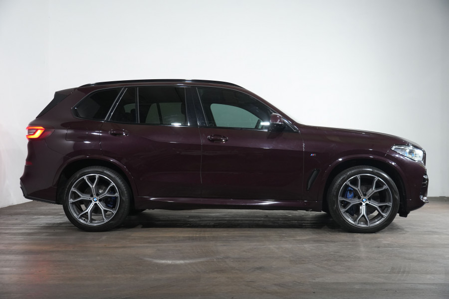 2022 BMW X5 xDrive30d SUV Image 4
