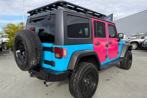 2017 Jeep Wrangler JK Sport SUV Image 9