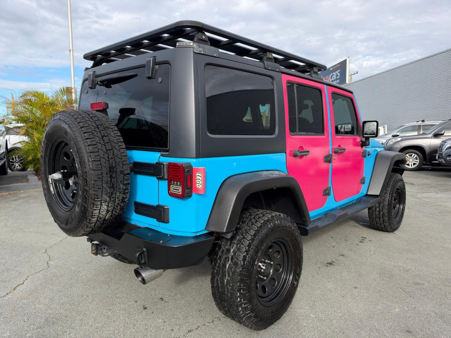 2017 Jeep Wrangler JK Sport SUV Image 9