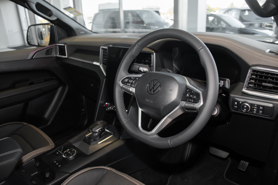 2026 Volkswagen Amarok NF TDI600 Aventura Ute Image 5