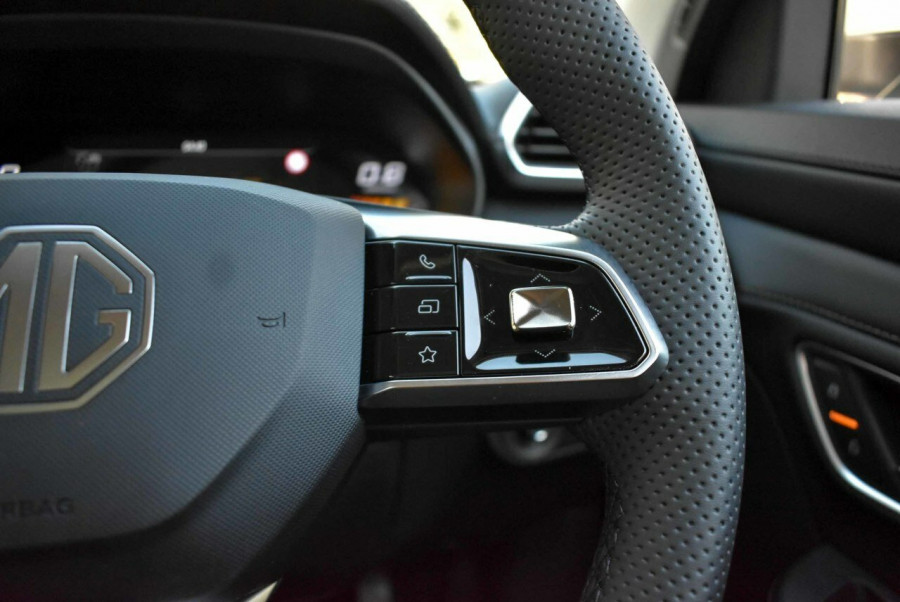 2025 MG ZS ZS32 Essence SUV Image 15