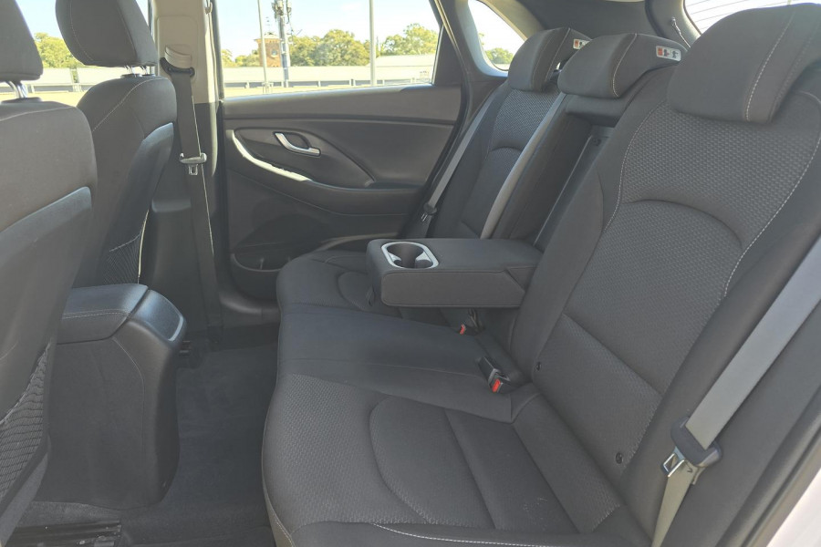 2017 MY18 Hyundai i30 PD Active Hatch Image 23