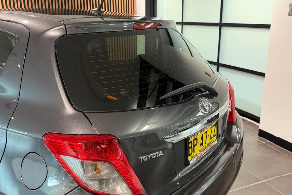 2011 Toyota Yaris NCP130R YR Hatch Image 7