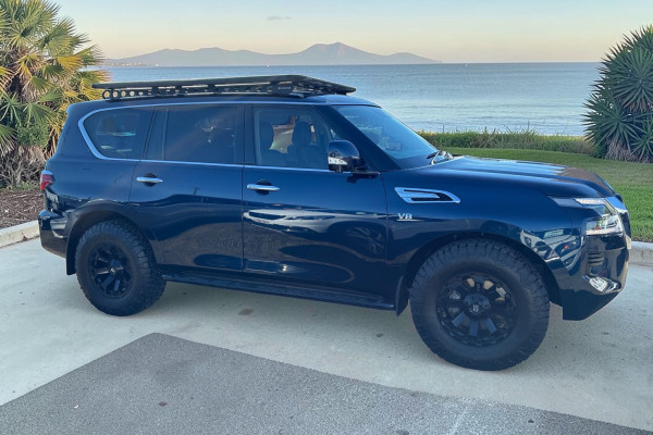 2022 Nissan Patrol Y62 Ti SUV Image 2