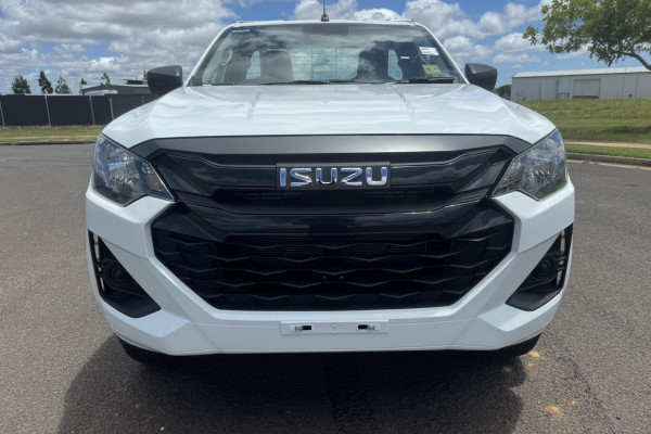 2026 Isuzu D-MAX RG SX Cab Chassis Image 8