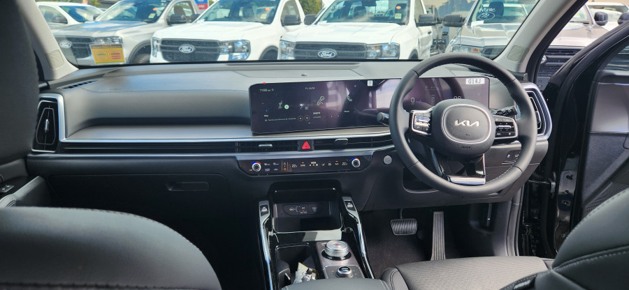 2024 MY25 Kia Sorento MQ4 PE Sport+ SUV Image 14