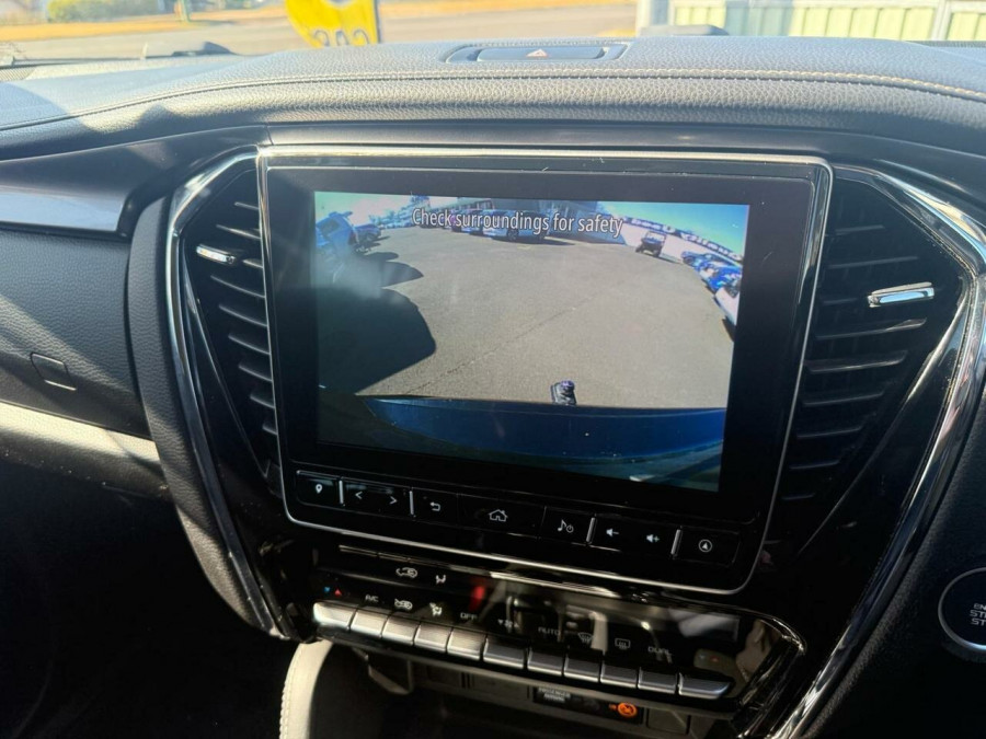 2021 Isuzu MU-X RJ LS-U SUV Image 17