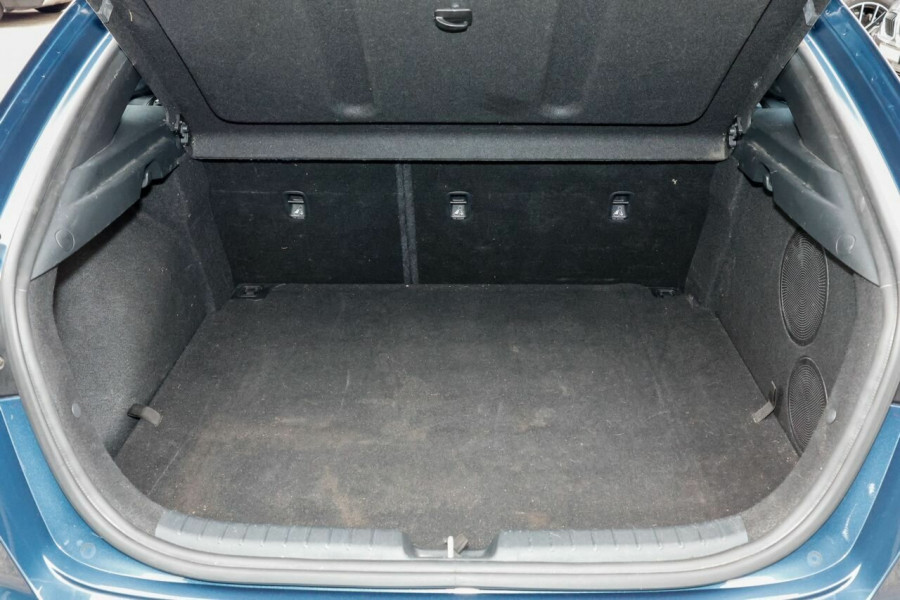 2022 MY23 Kia Cerato BD GT Hatch Image 22