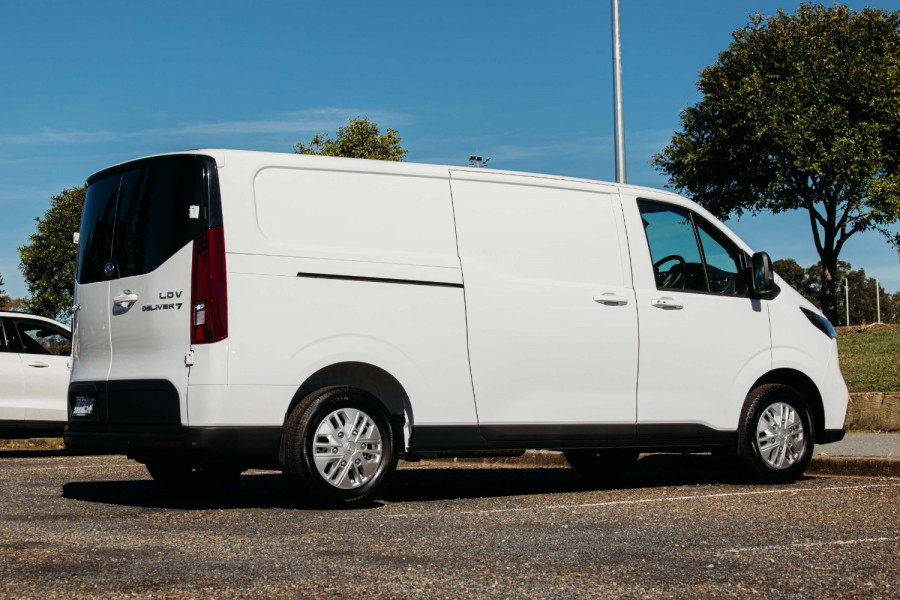 2024 LDV Deliver 7   Van Image 15