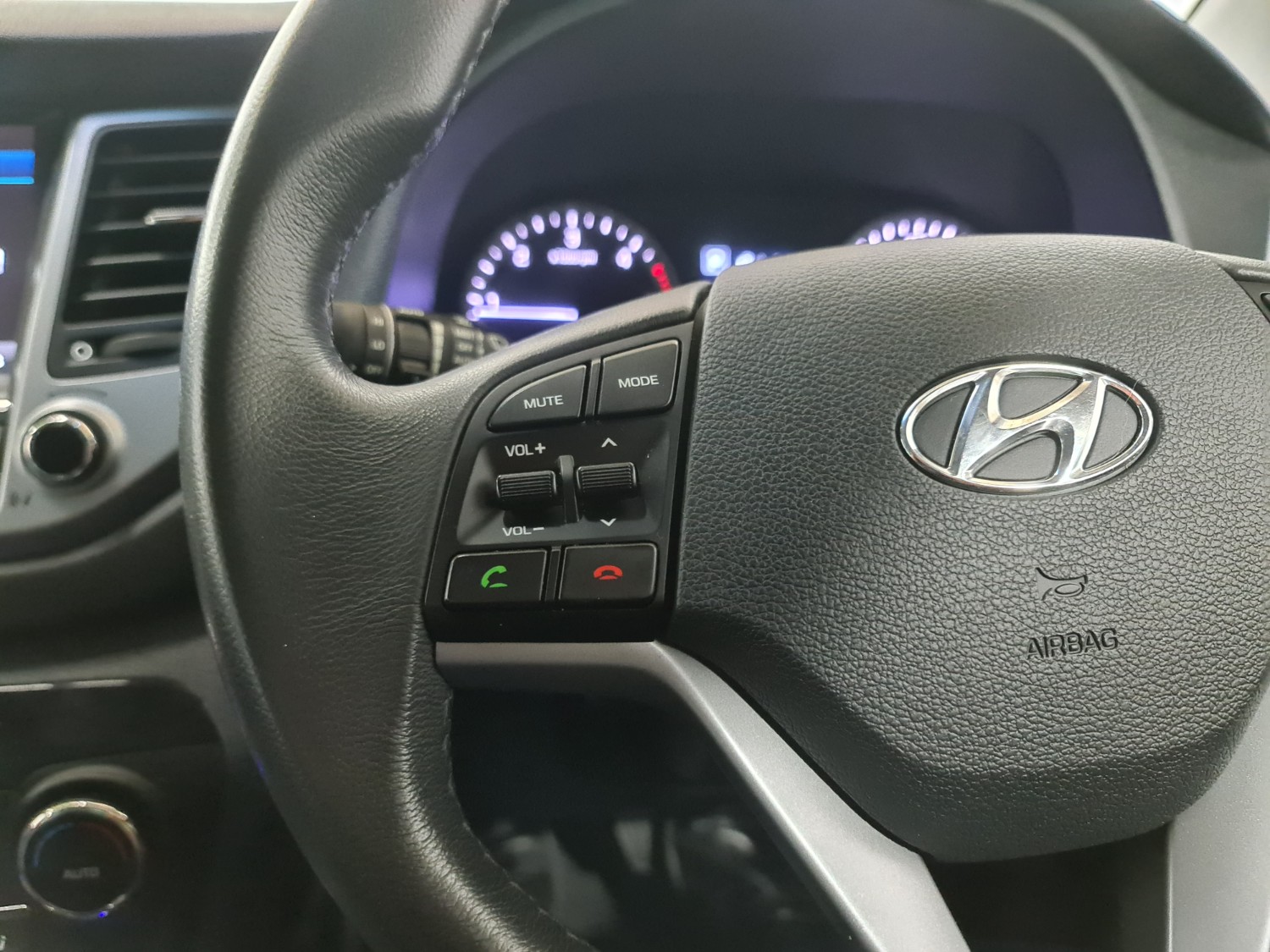 2016 MY17 Hyundai Tucson TL Elite Wagon Image 13