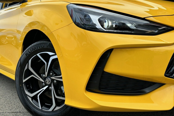 2024 MY23 MG MG5 AP32 Vibe Sedan Image 2
