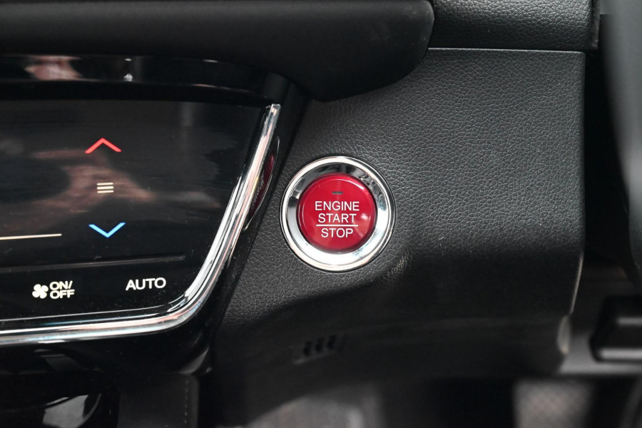 2017 Honda HR-V  VTi-S SUV
