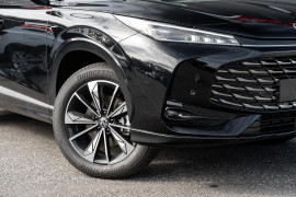 2025 MG HS AS33 Essence SUV
