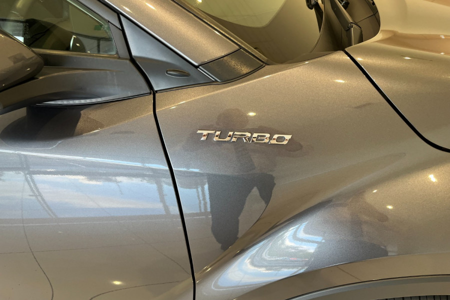 2022 MY21 Toyota C-HR NGX10R GXL SUV Image 16