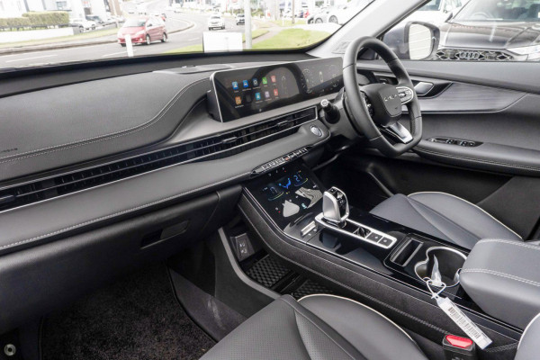 2026 Chery Tiggo 4  Ultimate SUV Image 7