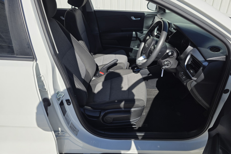 2022 Kia Stonic YB S SUV Image 15