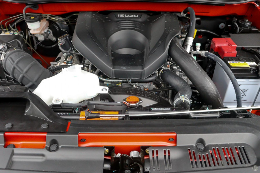 2025 MY24 Isuzu D-MAX RG X-TERRAIN Ute Image 10