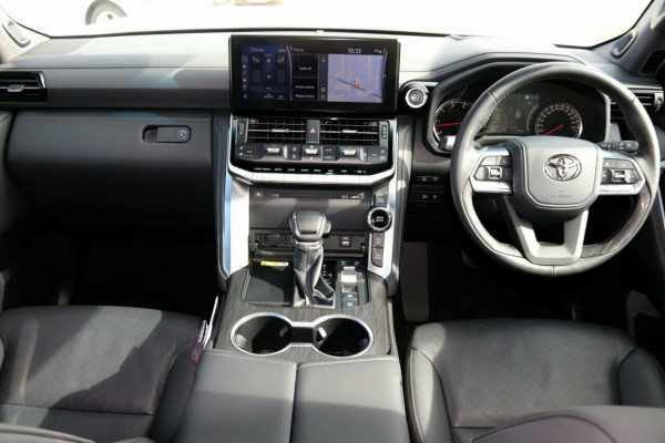 2024 Toyota LandCruiser FJA300R Sahara ZX SUV Image 5