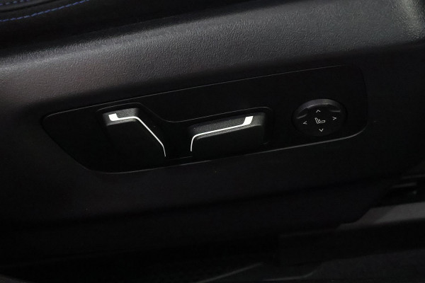2023 BMW 5 Series G60 520i M Sport Sedan image 10