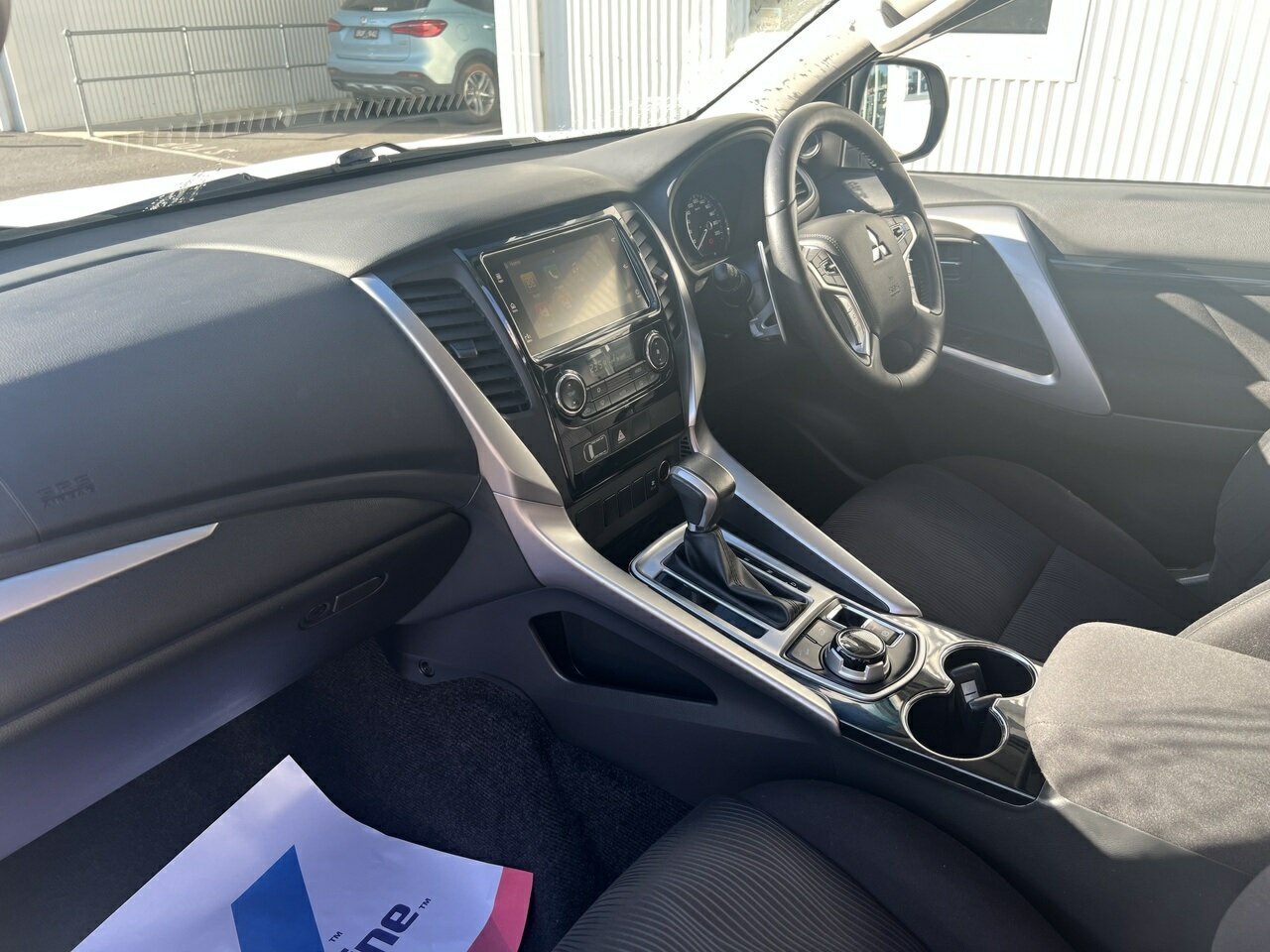 2016 Mitsubishi Pajero Sport QE GLX SUV Image 25