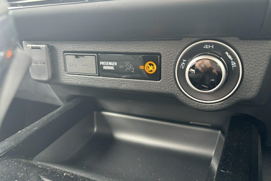 2024 Isuzu D-MAX RG X-TERRAIN Ute Image 28