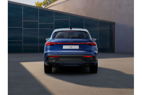 2026 MY25 Audi Q5 GU e-hybrid 270kW Hatch Image 4