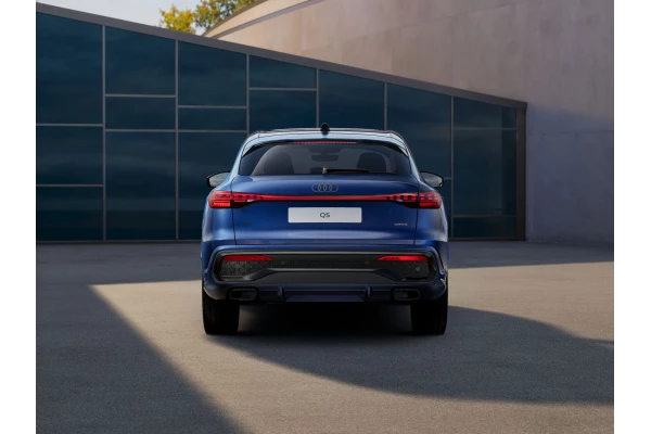 2026 MY25 Audi Q5 GU e-hybrid 270kW Hatch Image 4