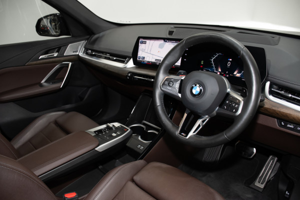 2023 BMW X1 xDrive20i M Sport SUV Image 15