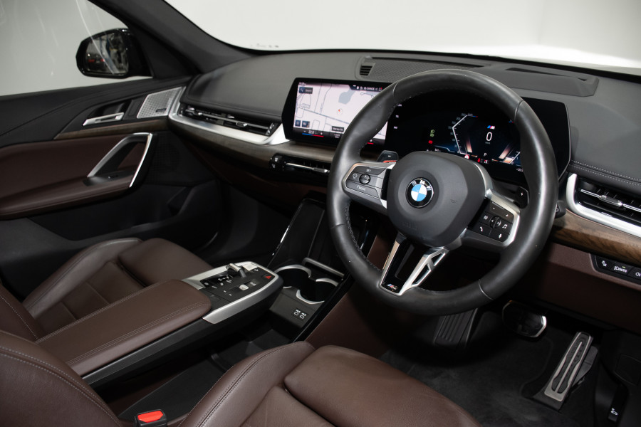 2023 BMW X1 xDrive20i M Sport SUV Image 15