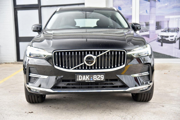 2023 Volvo XC60  Ultimate B5 Bright SUV Image 3
