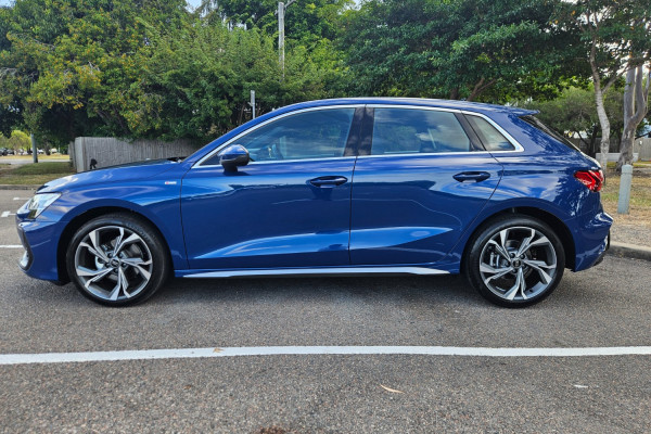 2025 Audi A3 GY TFSI 110kW S line Hatch Image 4