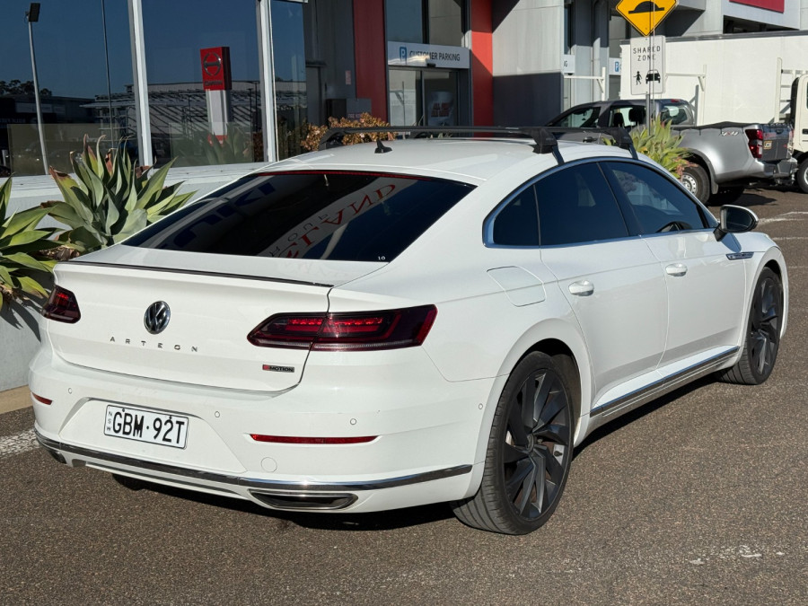 2018 Volkswagen Arteon 3H 206TSI R-Line Sedan Image 3