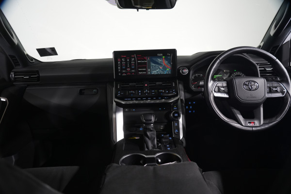 2023 Toyota LandCruiser Lc300 Gr-S (4x4) SUV Image 14